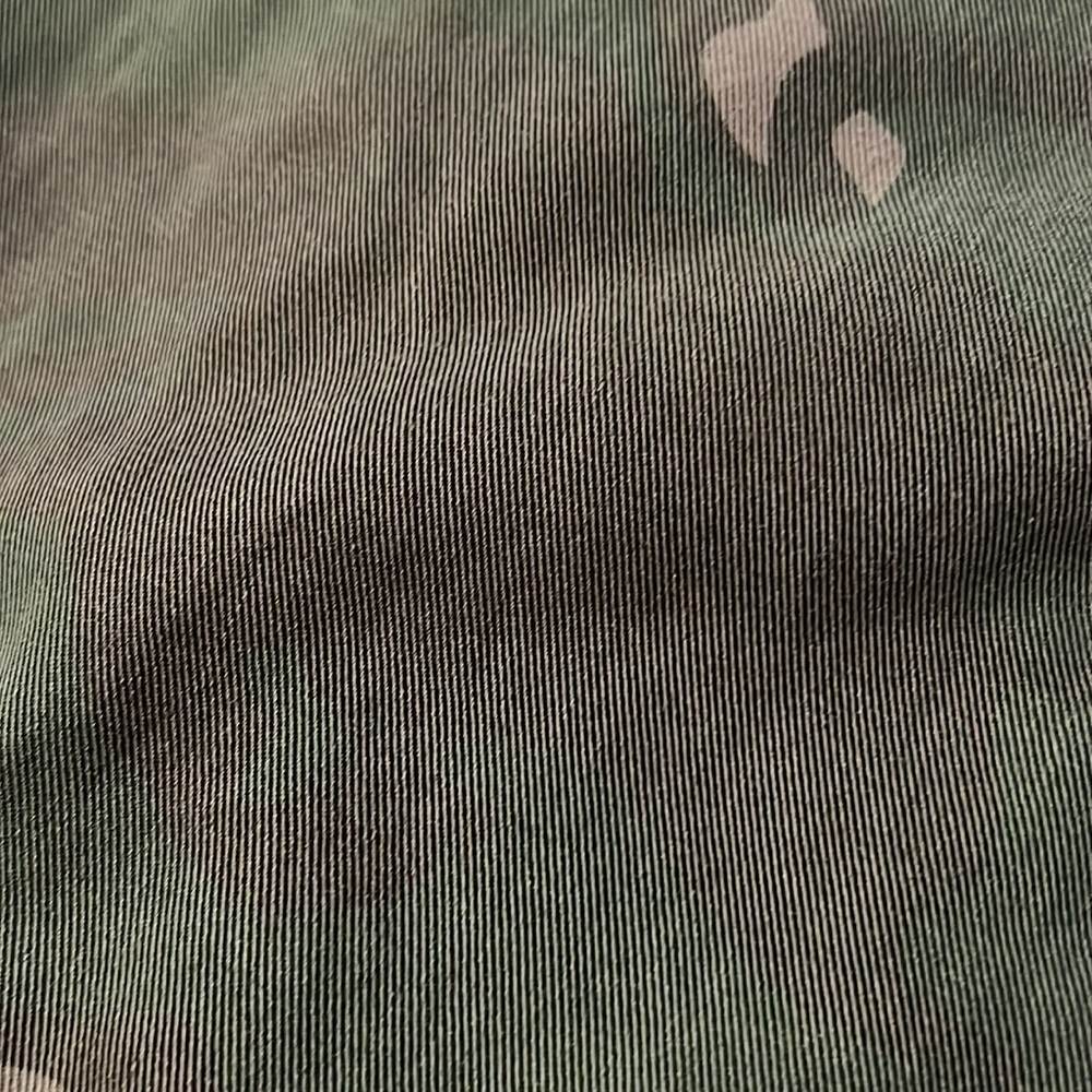 Pam & Gela Large Camouflage Jogger Pants with Zipper Details Good Condition crop - Picture 11 of 11
